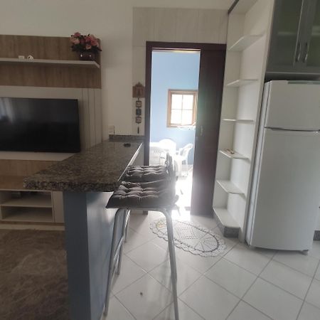 Florianópolis Casa De 2 Quartos Na Praia Da Joaquina חדר תמונה